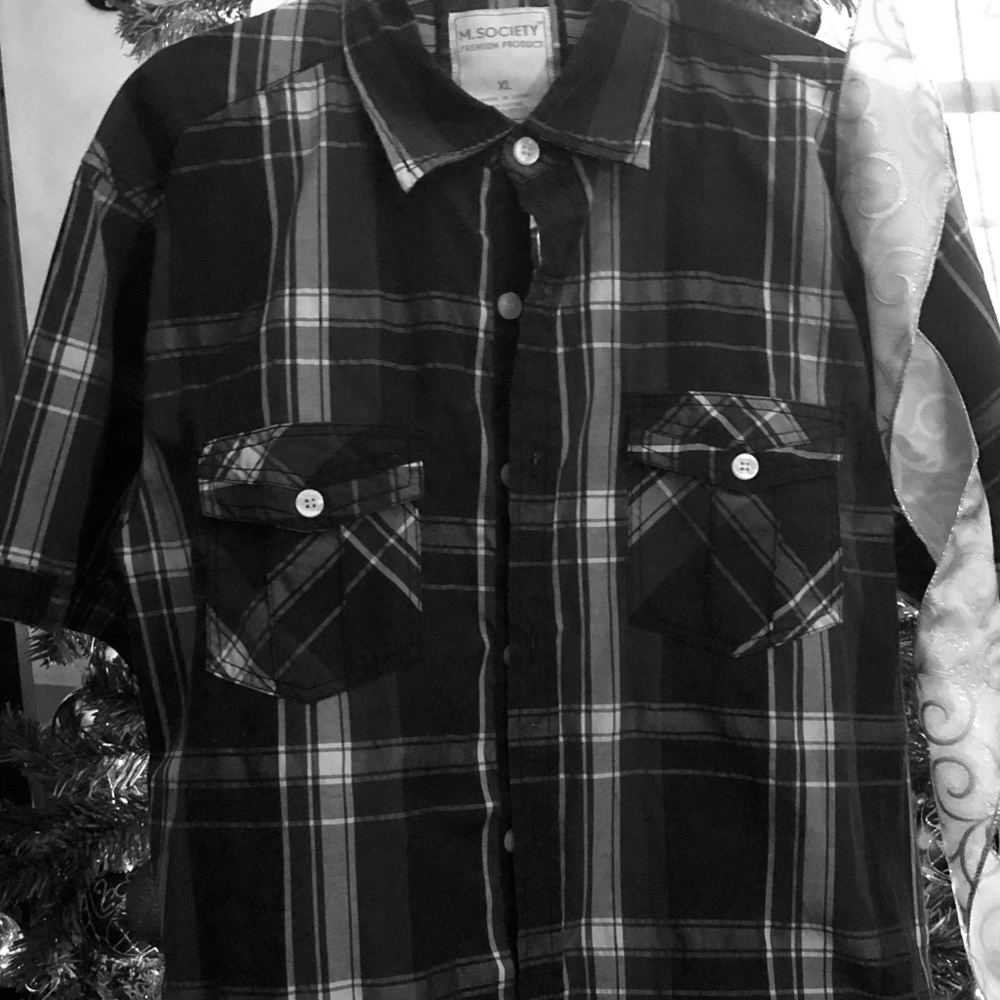 MEN’S 👕SHIRT